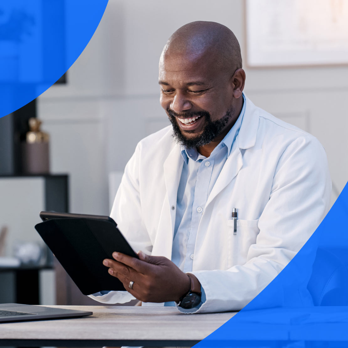 Medical professional using PocketHealth on his tablet